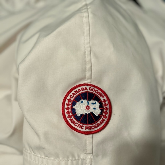 Canada goose Chilliwack Jacket - Picture 7 of 11